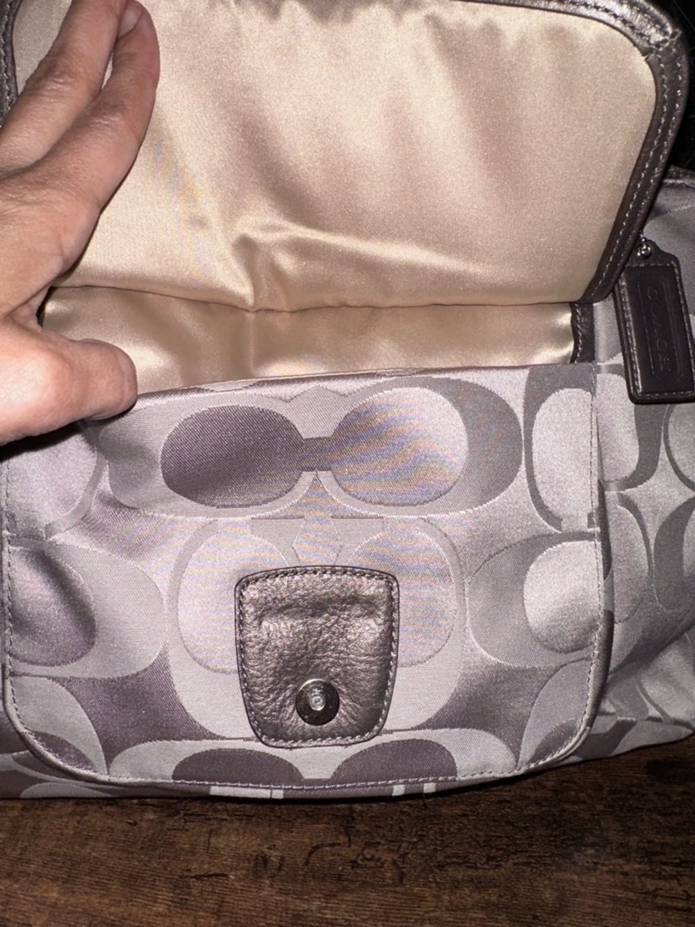 Coach Campbell Signature Metallic Belle Carryall shoulder bag - Picture 14 of 16